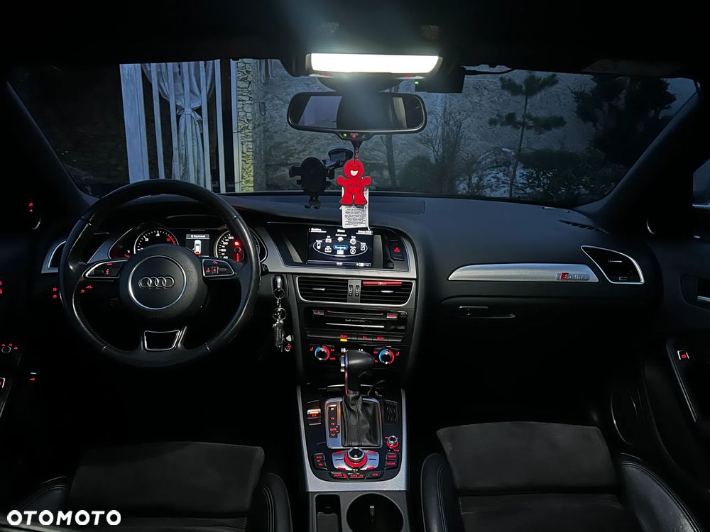 Audi A4 Avant 2.0 TDI clean diesel Multitronic - 29