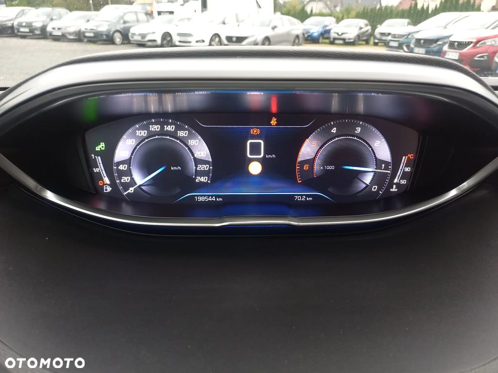Peugeot 3008 BlueHDi 130 Stop & Start Allure - 28