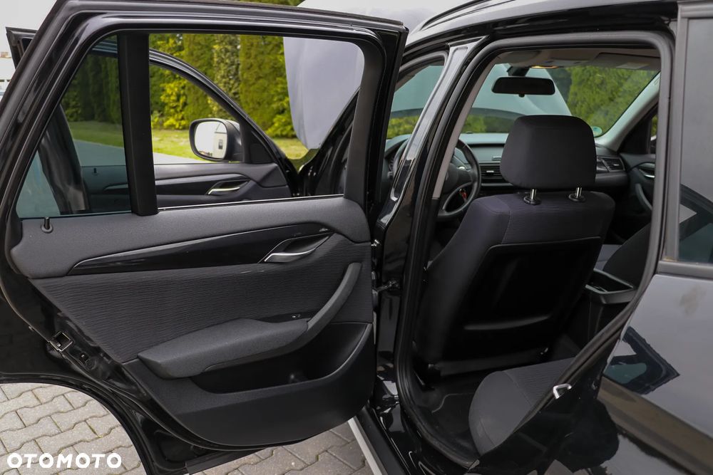 BMW X1 - 24