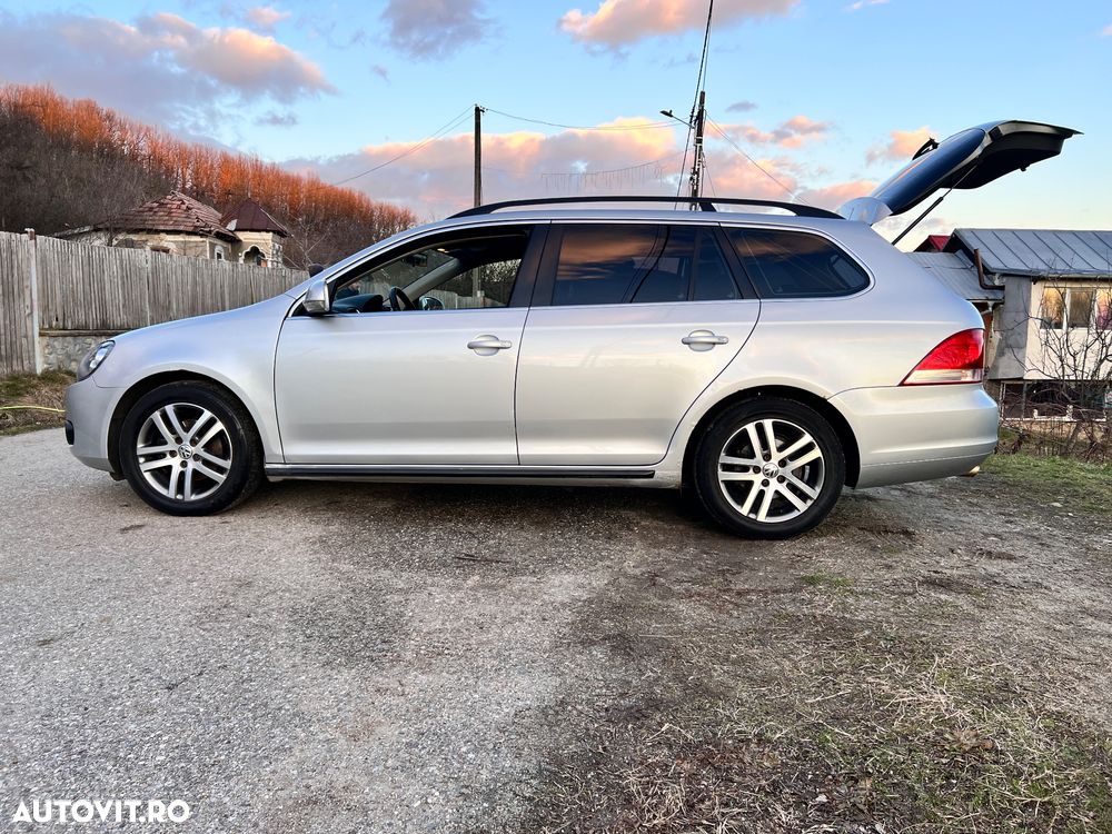 Volkswagen Golf 1.6 TDI DPF BlueMotion Technology MATCH - 5