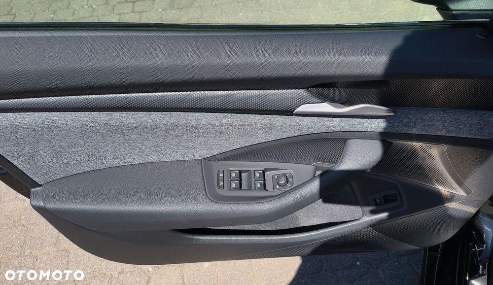 Skoda Superb 2.0 TSI Selection DSG - 23