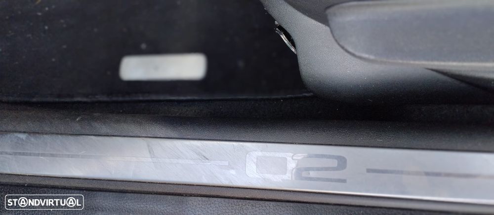 Alfa Romeo 147 1.9 JTD 16V M-Jet DPF Q2 - 12