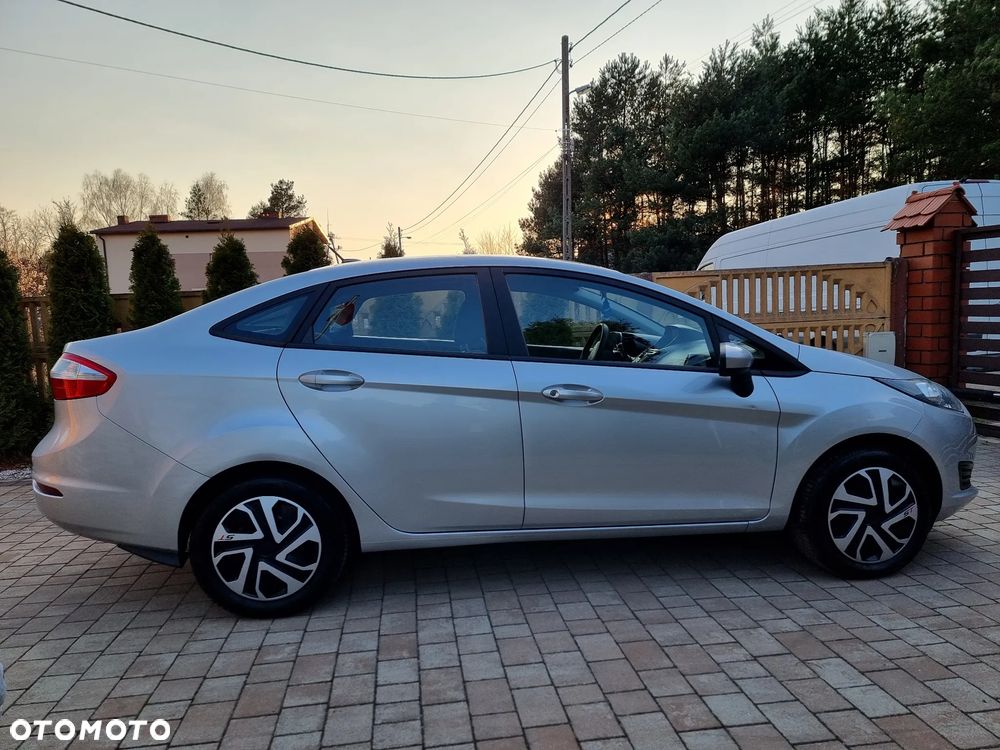 Ford Fiesta 1.6 Platinium X EU5 - 4