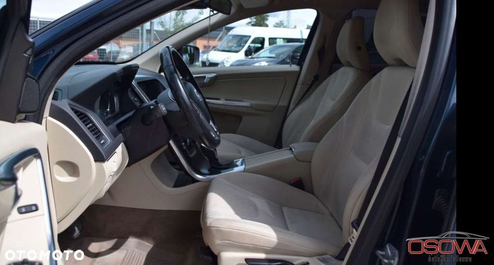 Volvo XC 60 D4 Geartronic Summum - 12