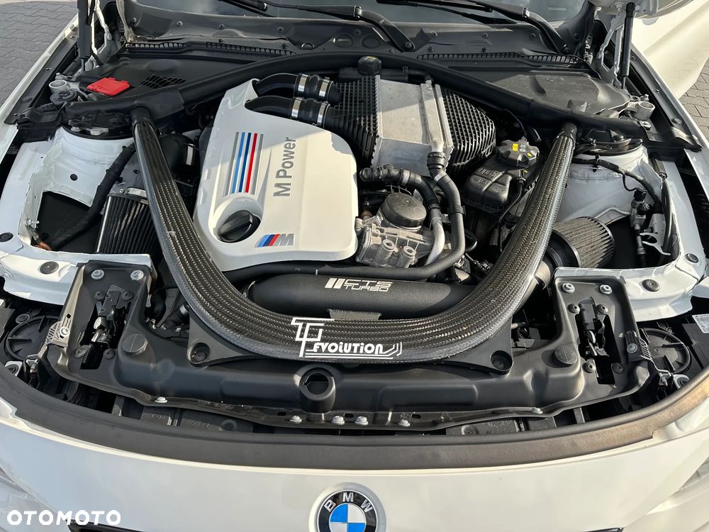 BMW M4 DKG - 26