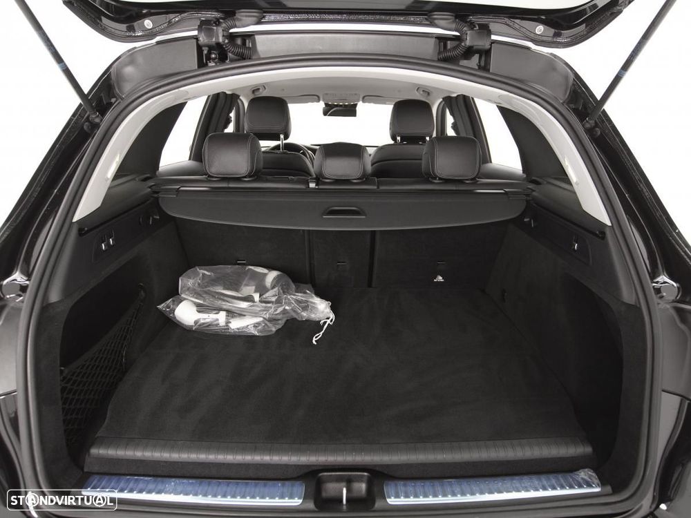 Mercedes-Benz GLC 300 de 4Matic — fotografia 6