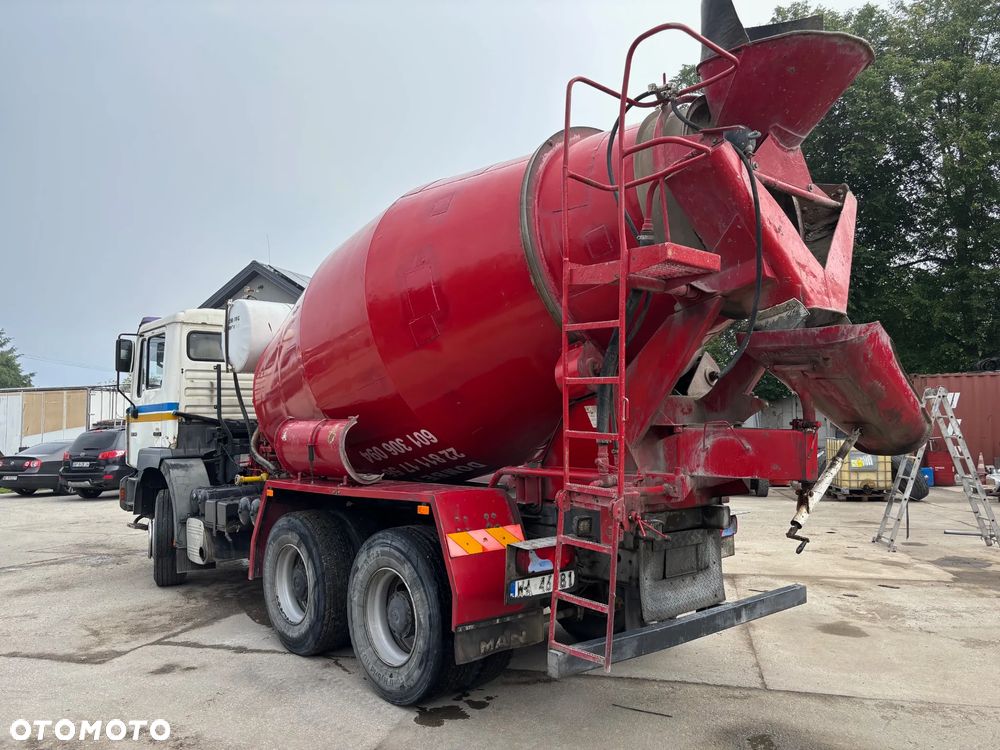 MAN Betonomieszarka MAN 28.314 6x4 Liebherr 8m3 - 5