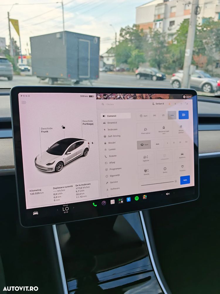 Tesla Model 3 - 19
