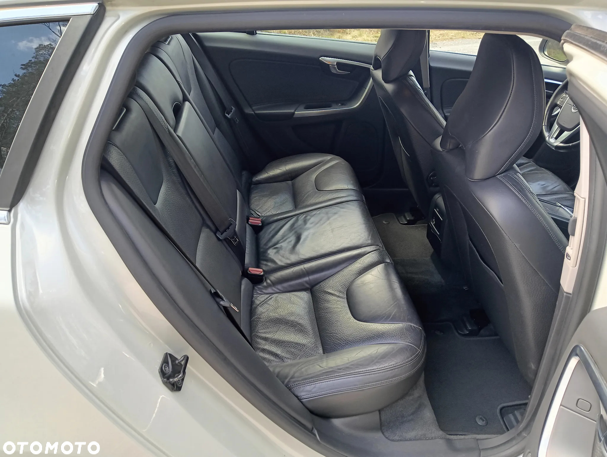 Volvo V60 D3 Summum - 10