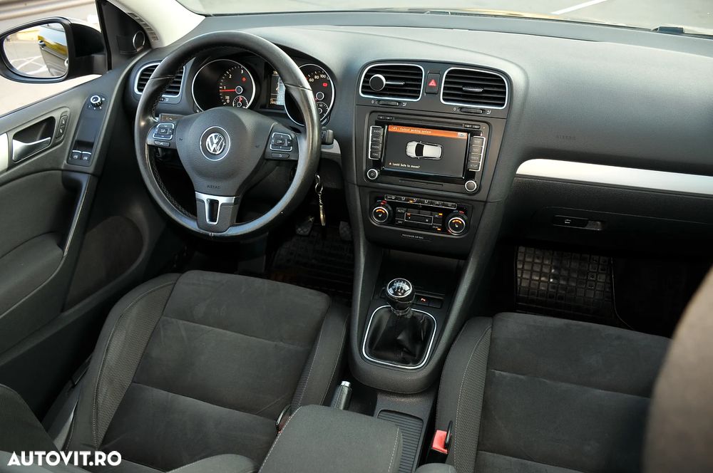 Volkswagen Golf 2.0 TDI DPF Trendline - 4