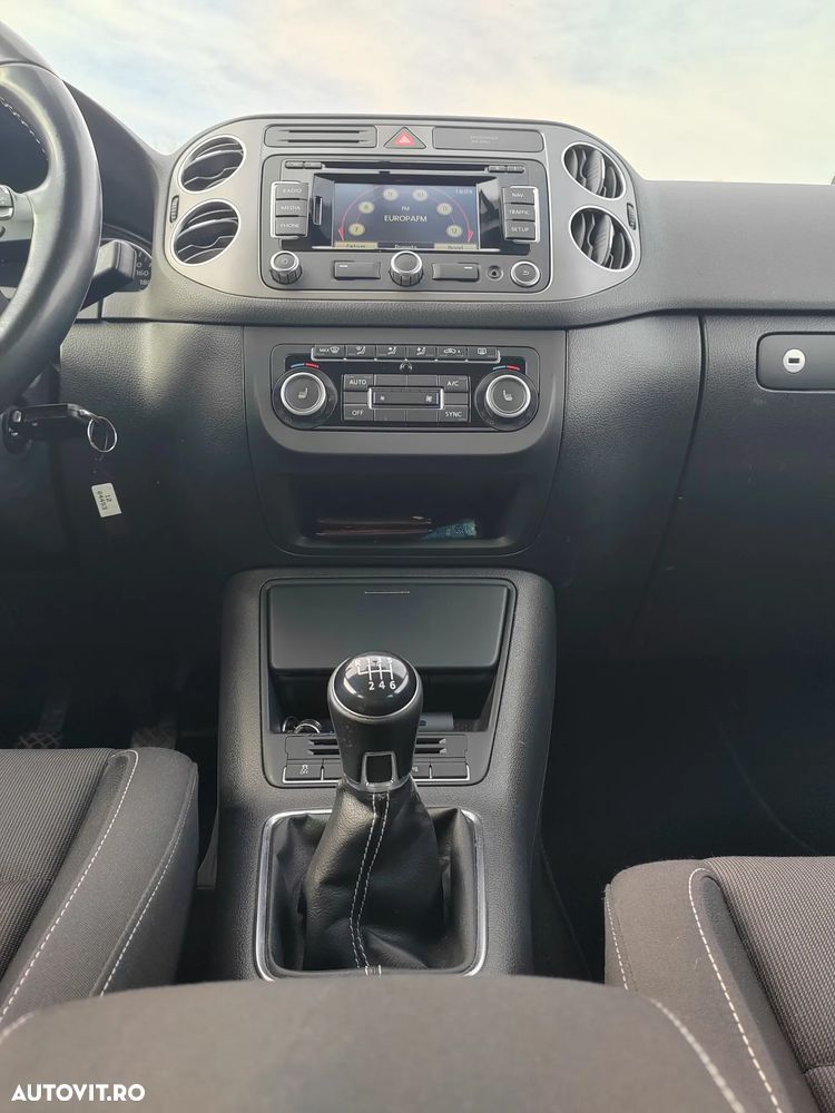 Volkswagen Golf Plus - 8
