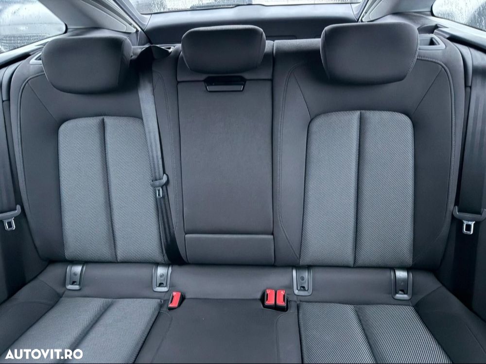 Audi A6 Avant 40 TDI S tronic sport - 15