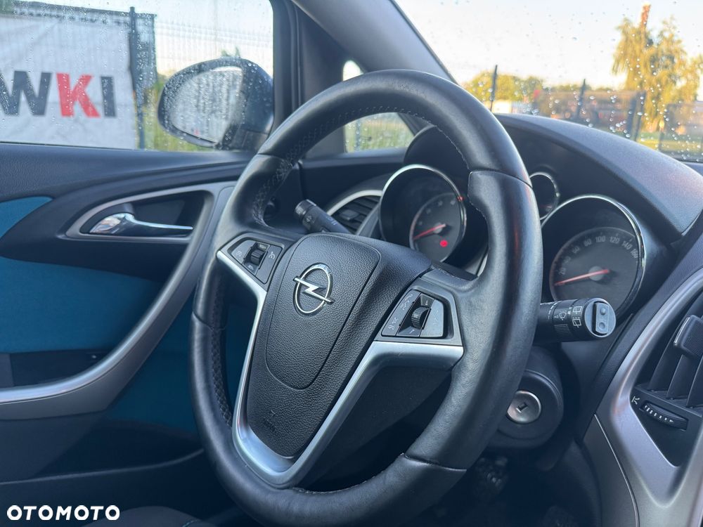 Opel Astra 1.4 T Edition 150 - 24