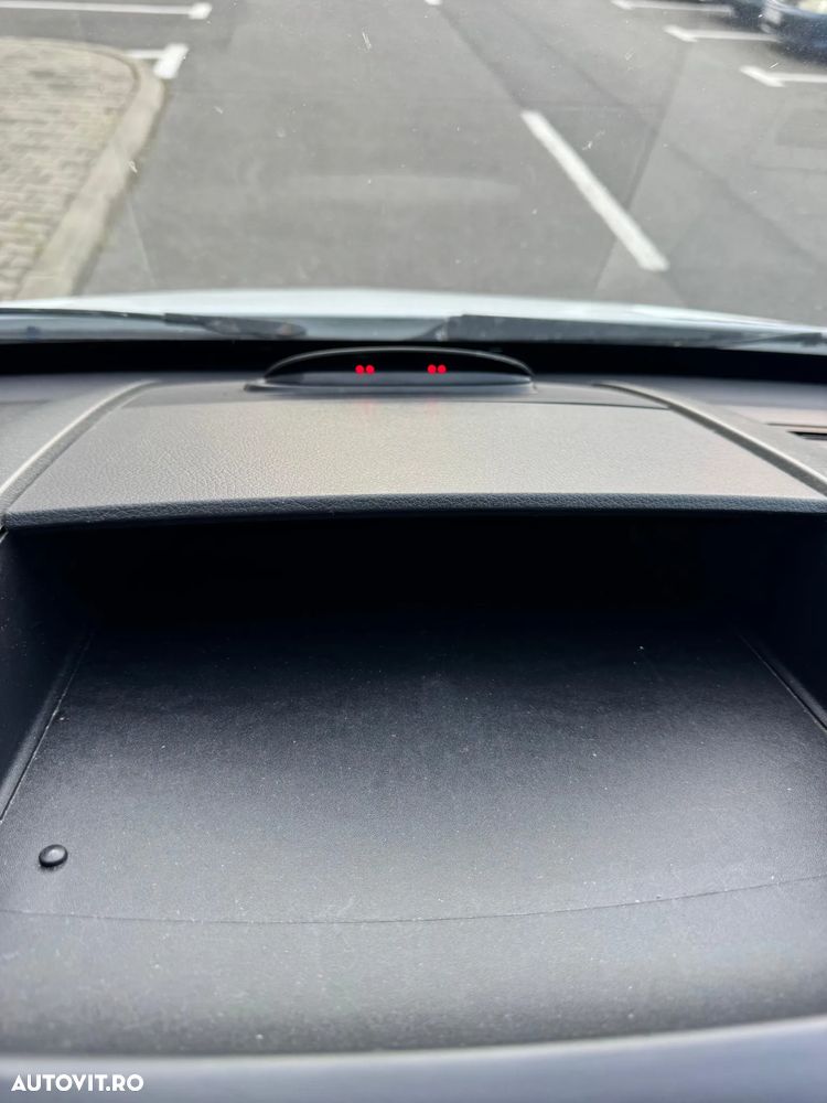 Mercedes-Benz Sprinter - 13