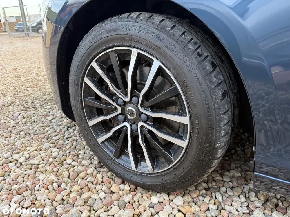 Volvo V40 D2 Drive-E Momentum - 37