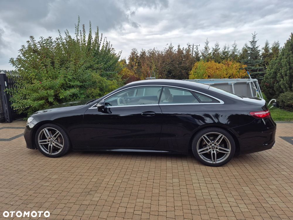 Mercedes-Benz Klasa E Coupe [C 238] 16 - 7