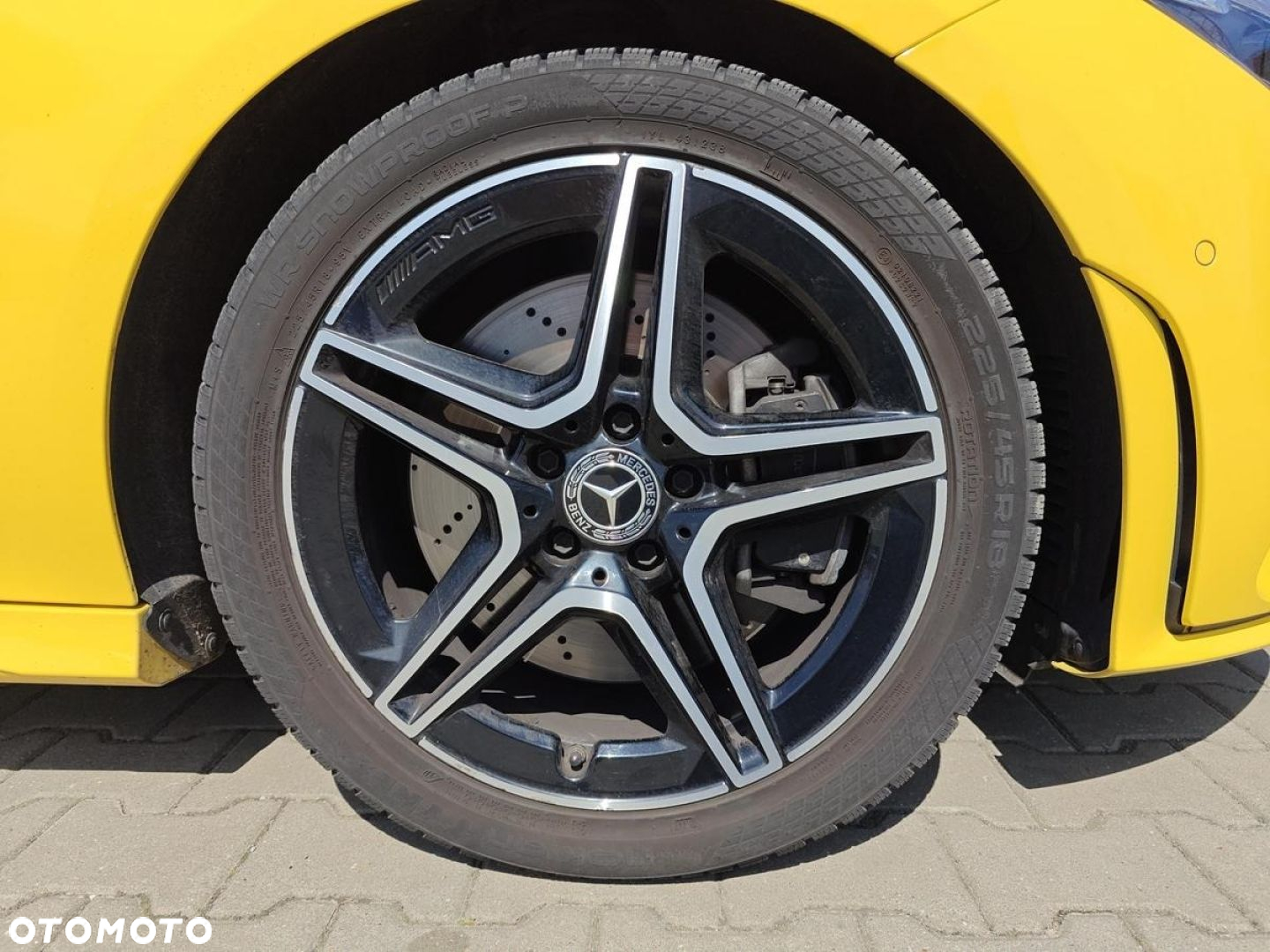 Mercedes-Benz CLA - 10