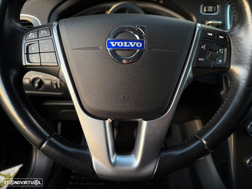 Volvo V40 1.6 D2 Momentum - 21