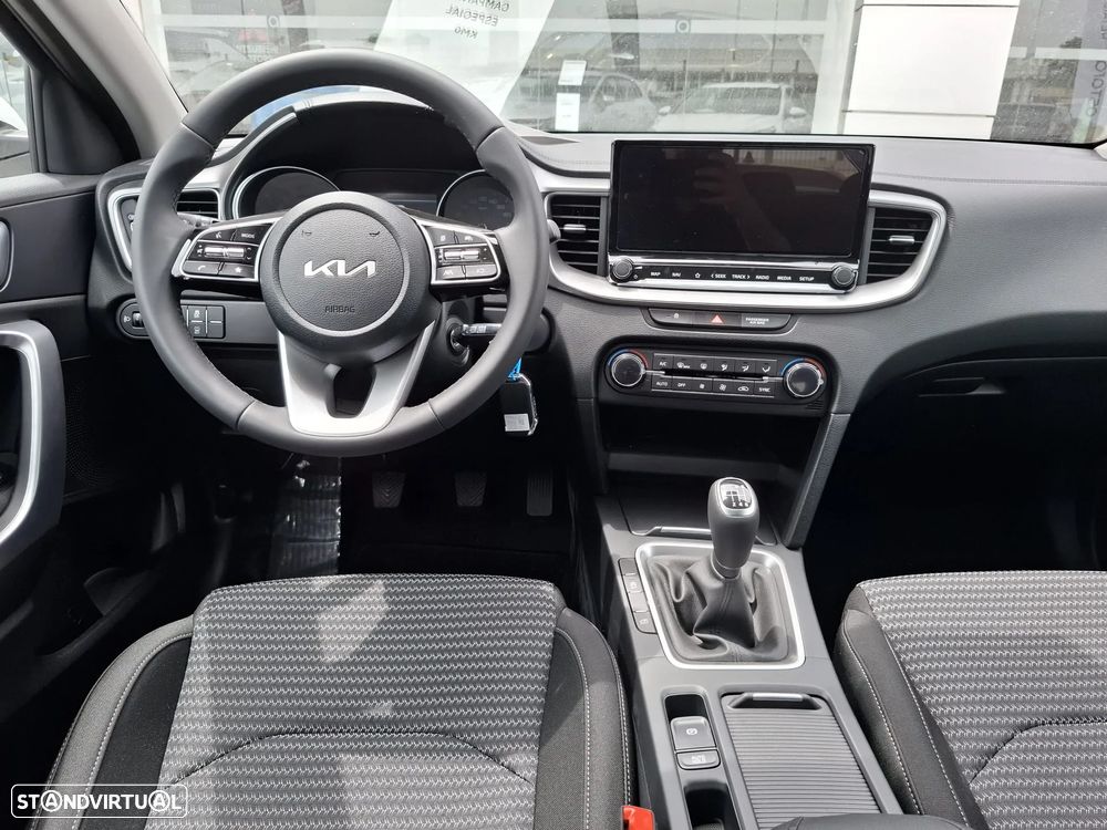 Kia XCeed 1.0 T-GDI Dynamic+ - 11