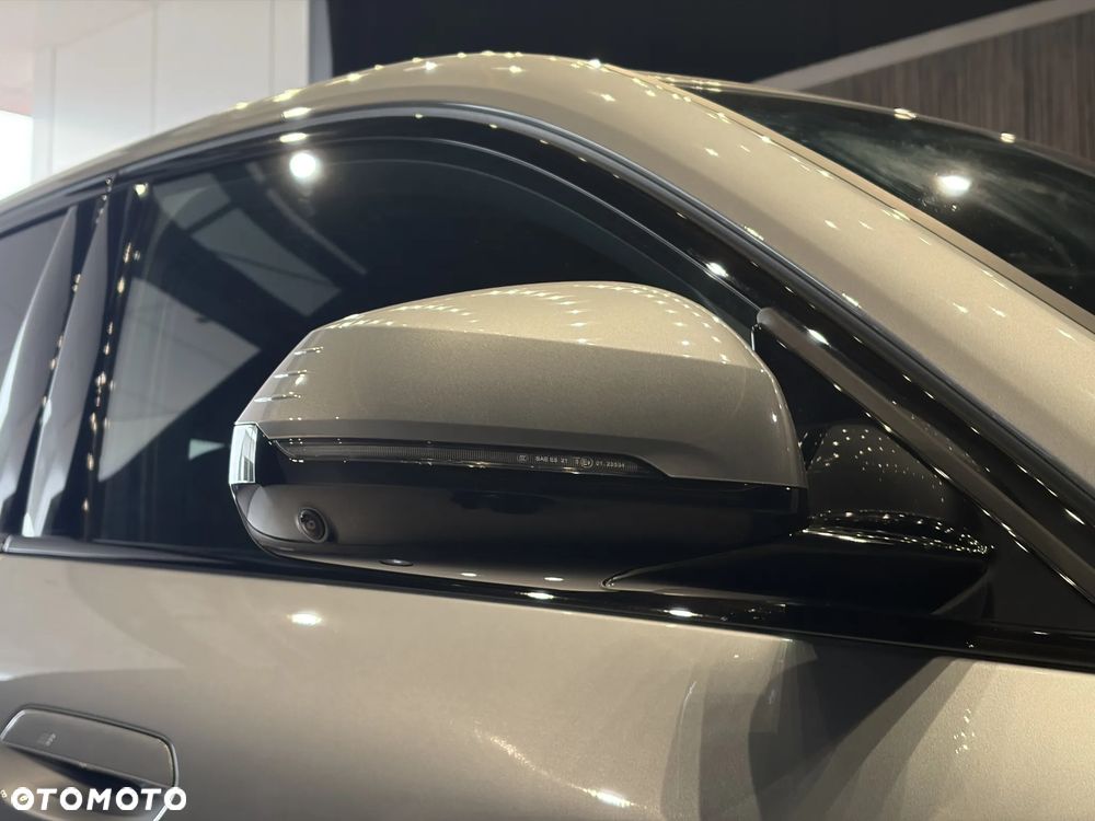 BMW X2 sDrive20i mHEV M Sport - 8