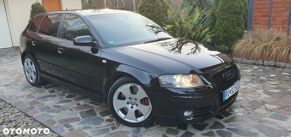 Audi A3 Sportback 3.2 quattro (DSG) S tronic S line Sportpaket plus - 3