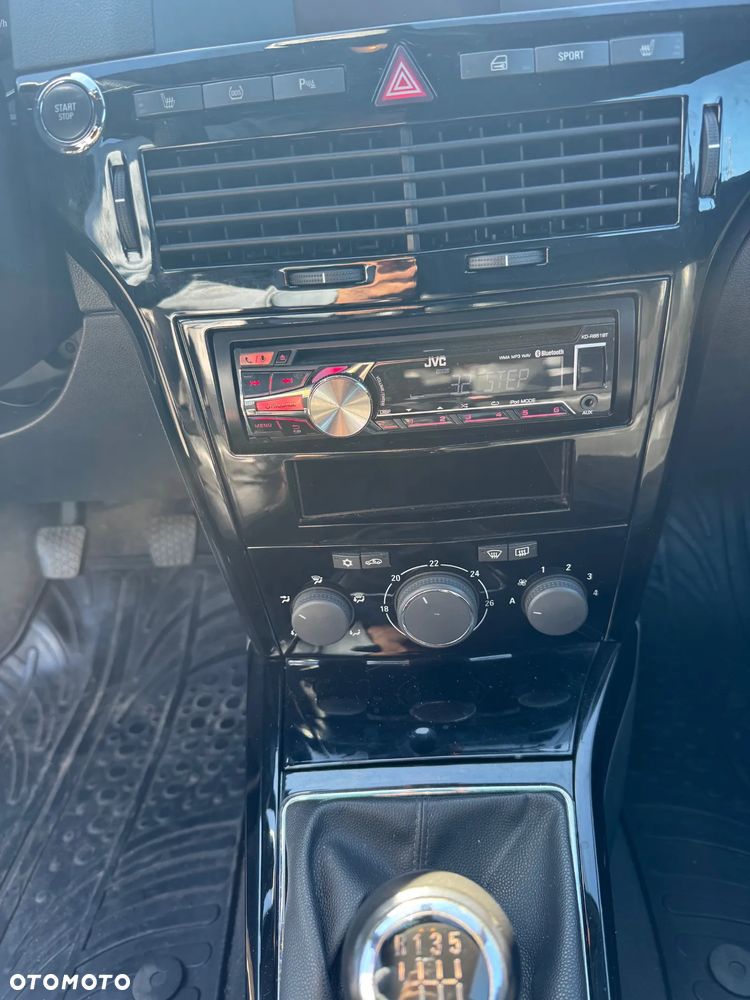 Opel Astra 1.9 CDTI Edition - 18