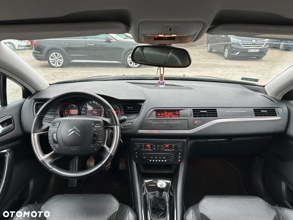 Citroën C5 HDi 140 FAP Exclusive - 16