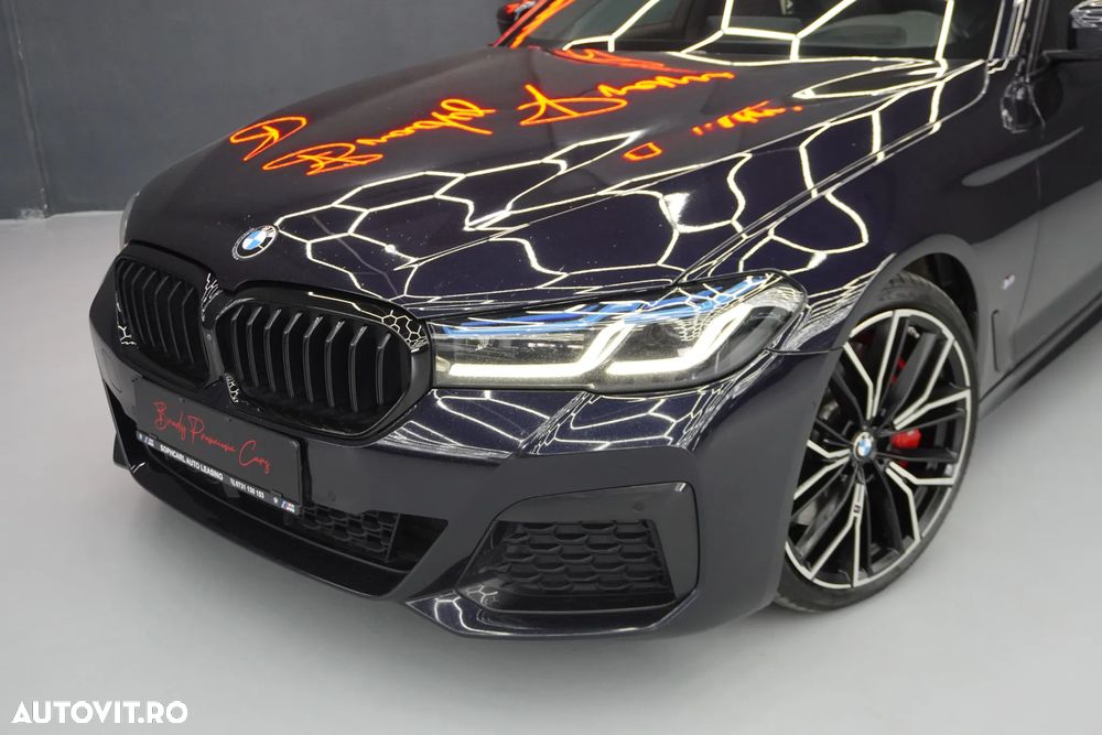 BMW Seria 5 530d xDrive Aut. - 3