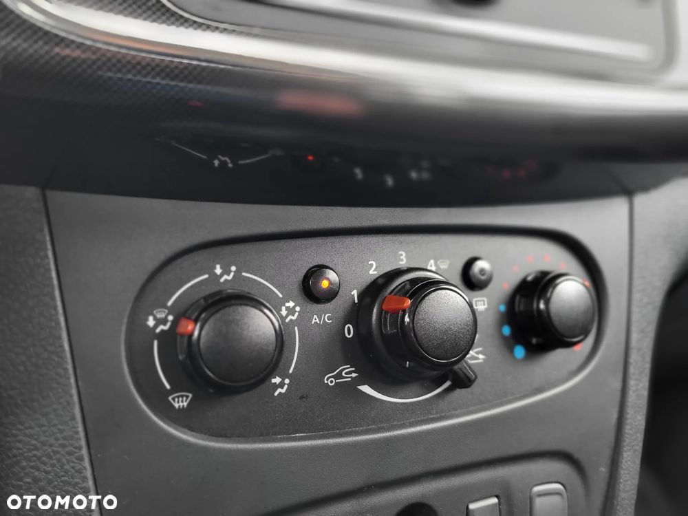 Dacia Sandero 1.0 SCe Open - 13