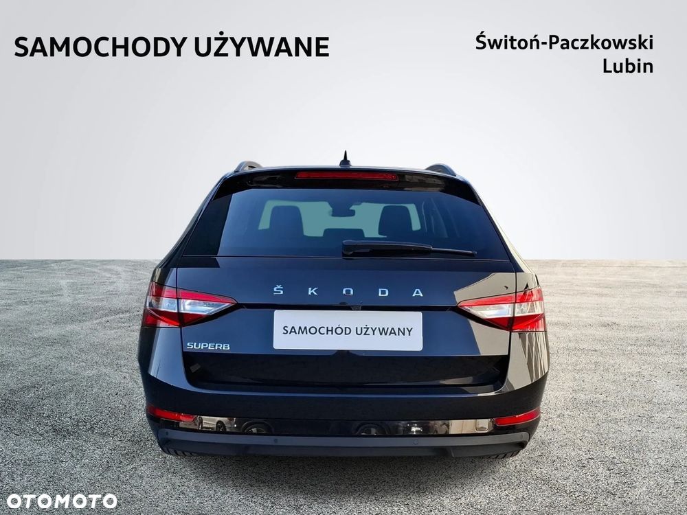 Skoda Superb 2.0 TDI Ambition DSG7 - 4