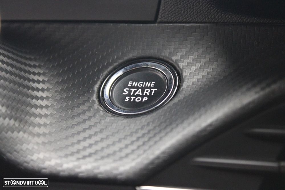 Peugeot e-2008 50 kWh GT - 14