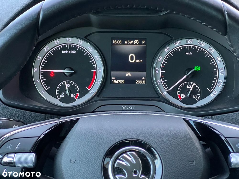 Skoda Karoq 2.0 TDI SCR 4x2 Style DSG - 19