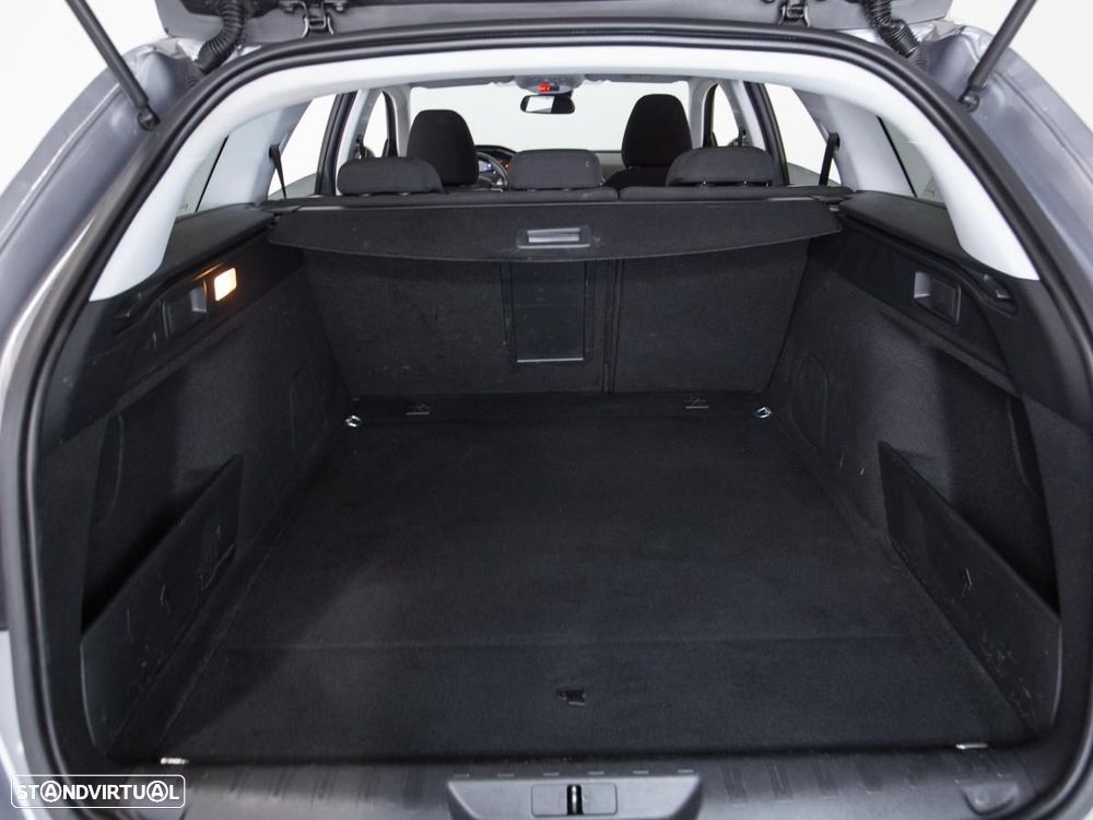 Peugeot 308 SW 1.5 BlueHDi Style - 12