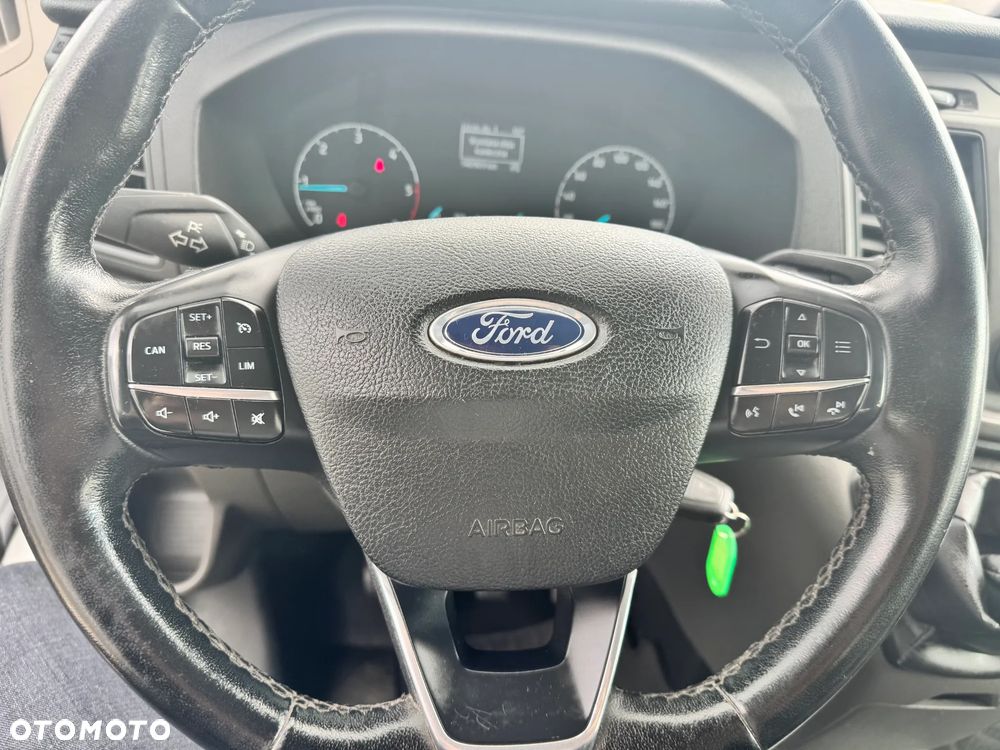 Ford Transit - 8