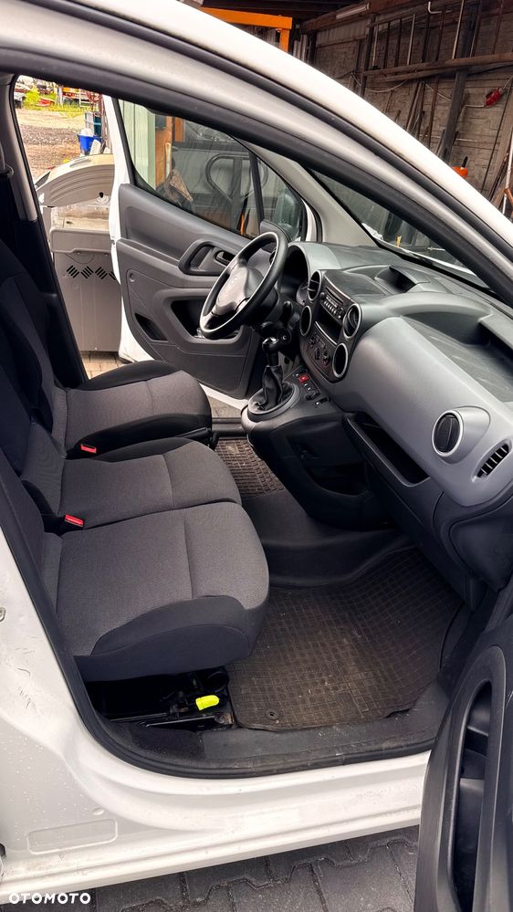 Peugeot Partner - 10