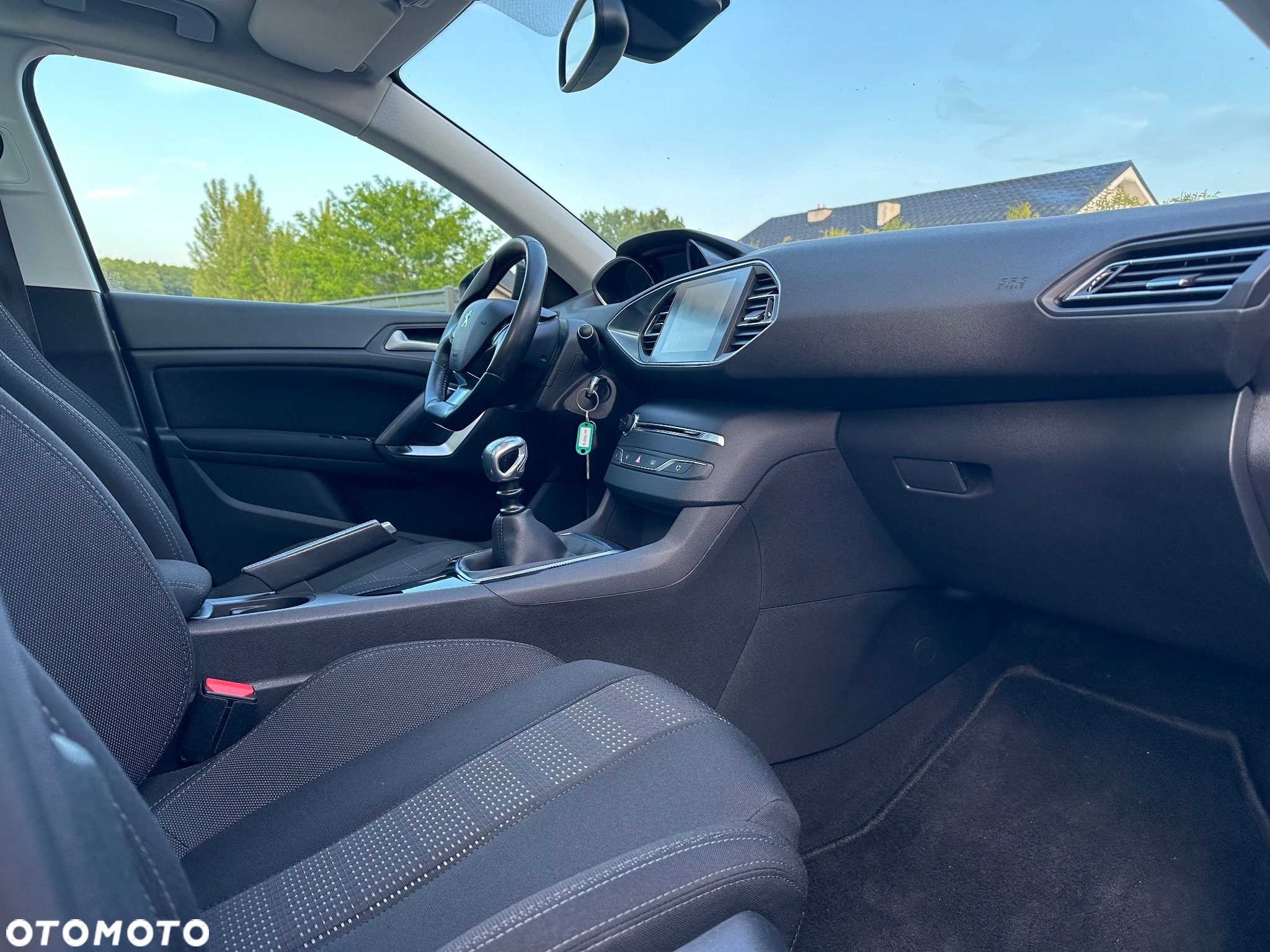 Peugeot 308 1.6 BlueHDi Allure S&S - 19