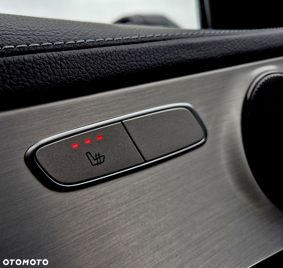 Mercedes-Benz GLC - 17