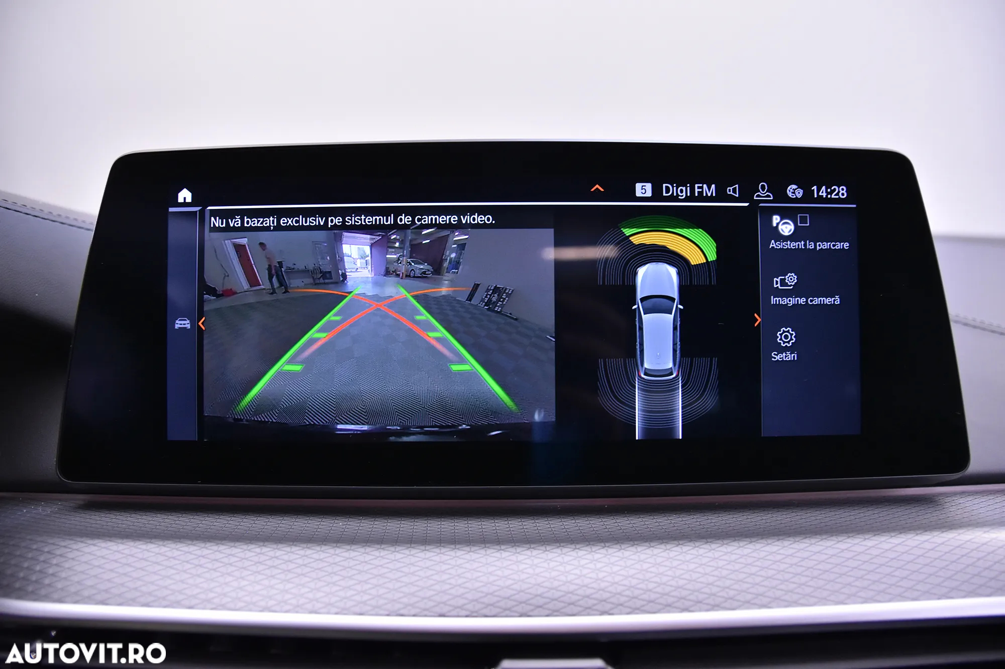BMW Seria 5 520i Touring Aut. M Sport Edition - 19