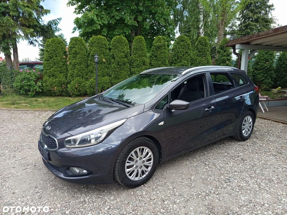 Kia Ceed 1.6 Crdi Comfort + - 32