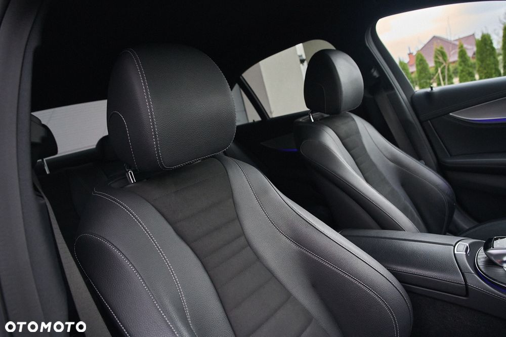 Mercedes-Benz Klasa E 220 d 4-Matic AMG - 21