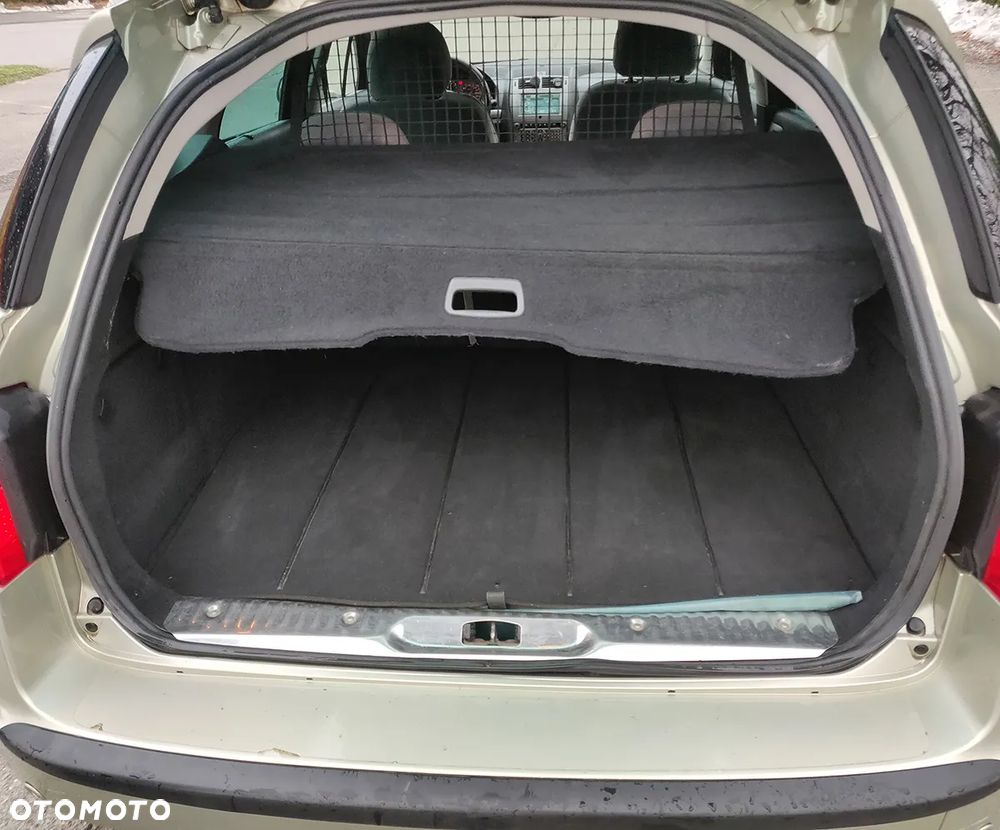 Peugeot 407 - 6