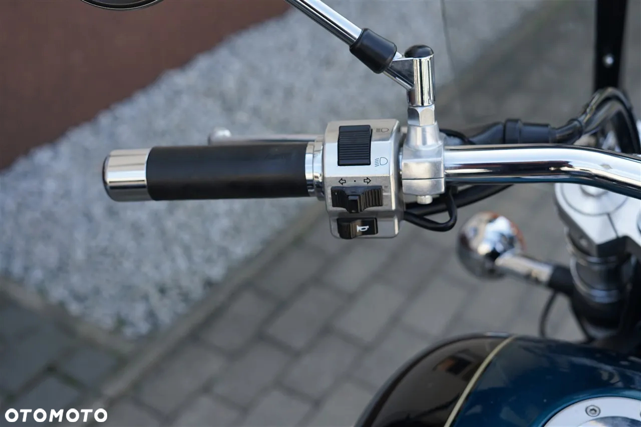 Suzuki VZ - 16