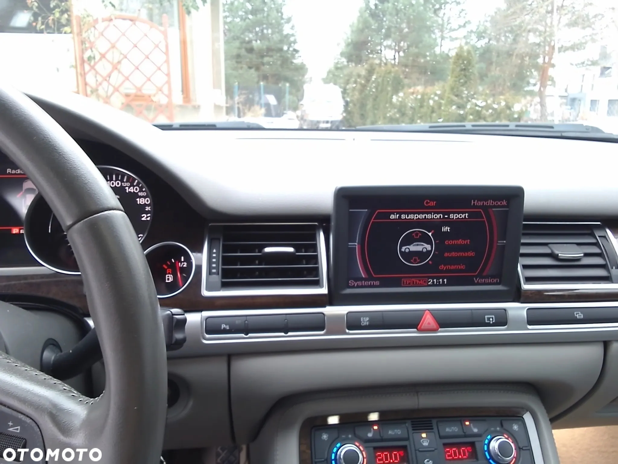 Audi A8 4.2 FSI Quattro - 21