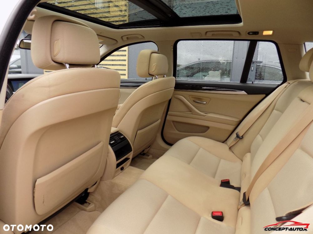 BMW Seria 5 - 30
