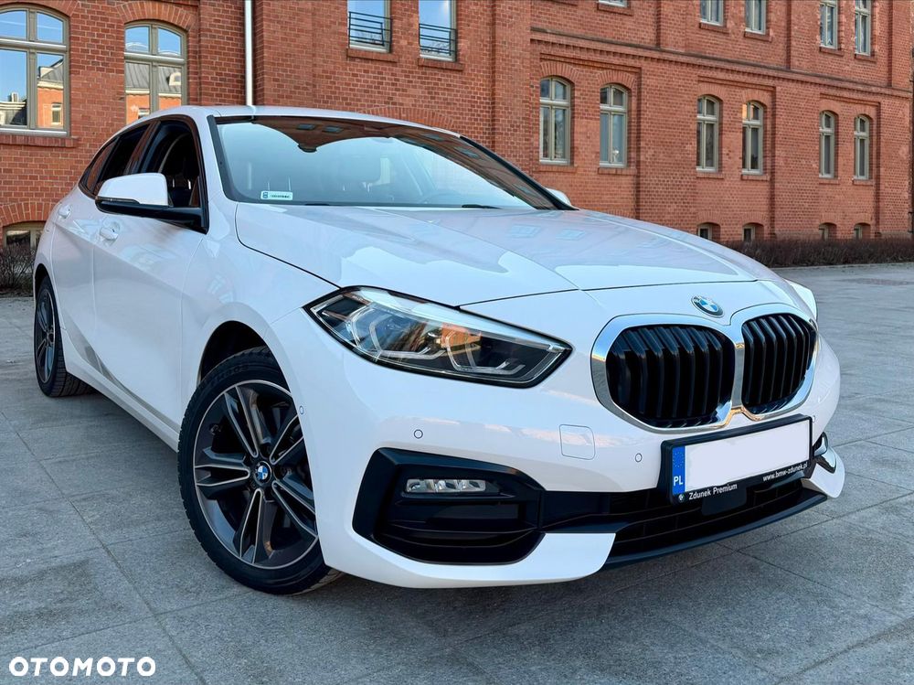 BMW Seria 1 118i Sport Line - 2