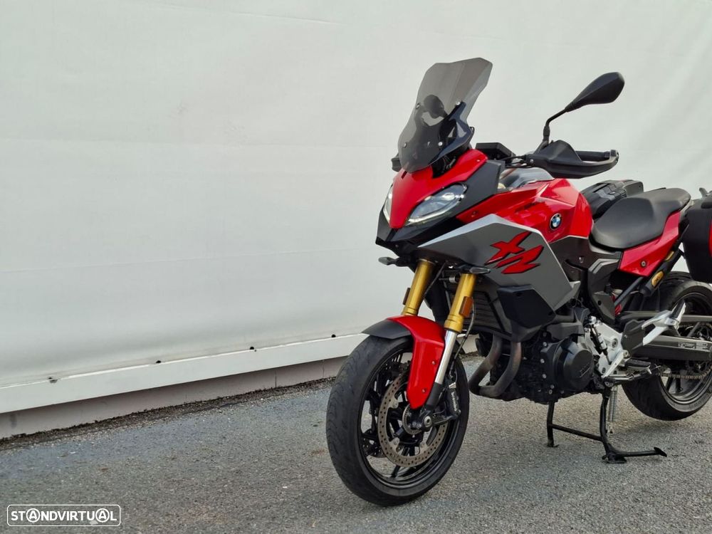 BMW F 900 XR Racing-Red - 5