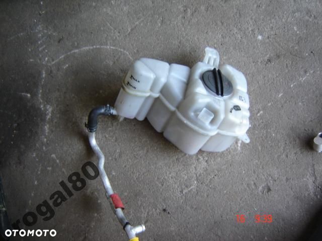 Zbiornik wyrównawczy Audi A8 A-8 11r 4H0 4,2 FSI - 1