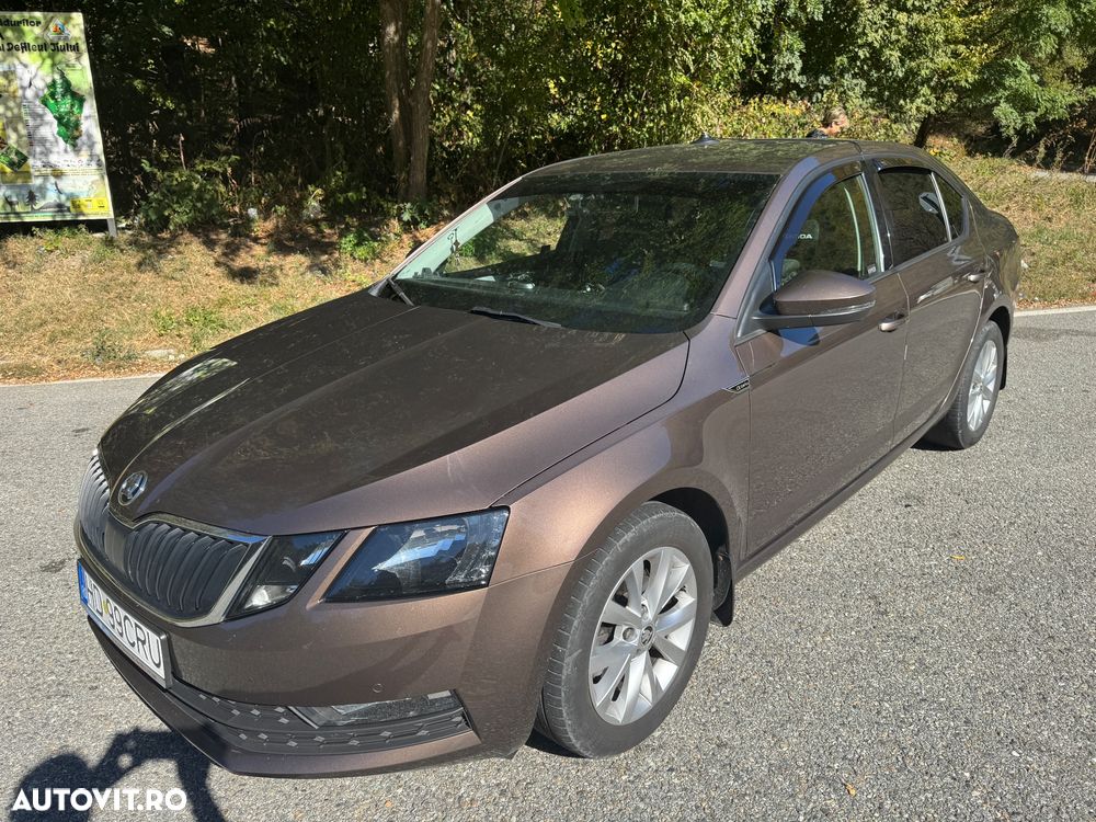 Skoda Octavia - 2