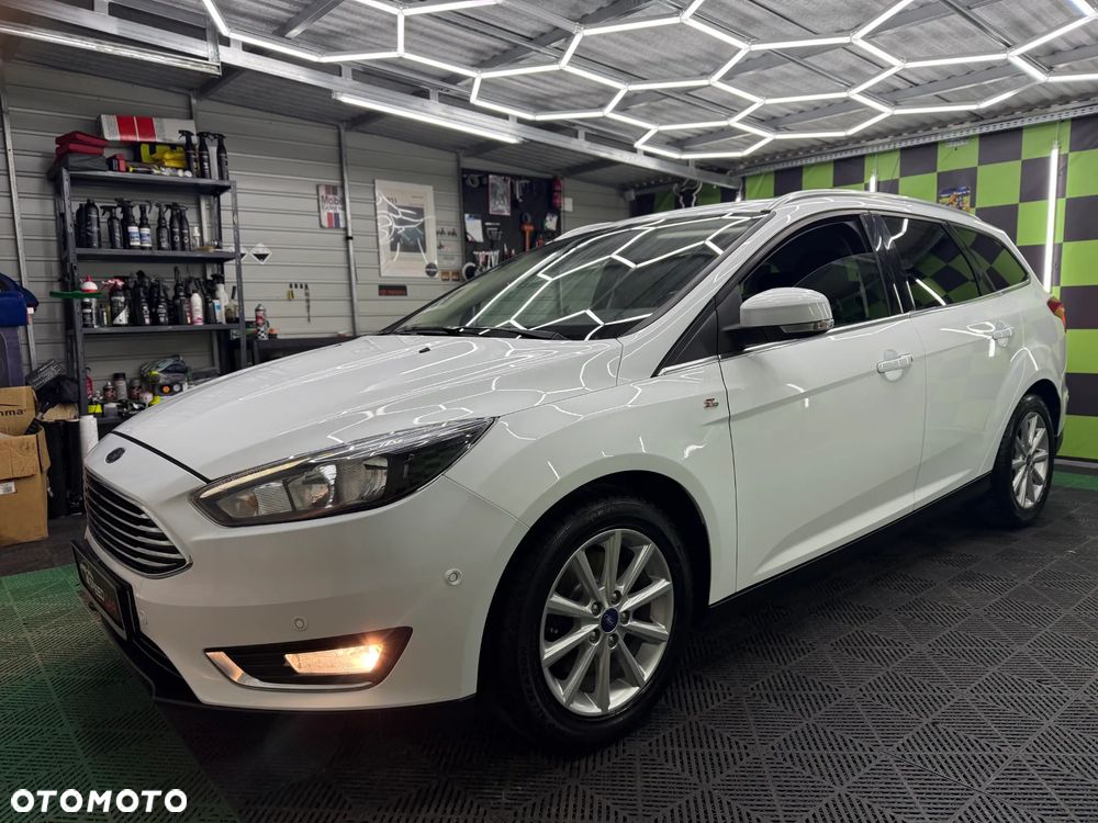Ford Focus - 2