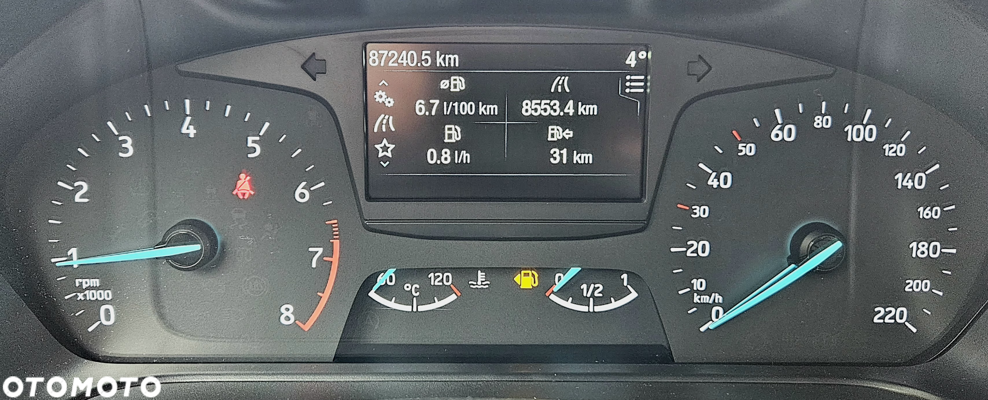 Ford Kuga 2.0 TDCi 4x4 Vignale - 35